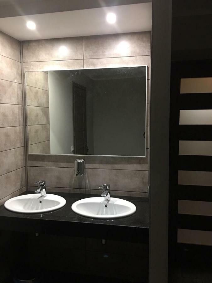 7Days Hotel Hadiach Luaran gambar